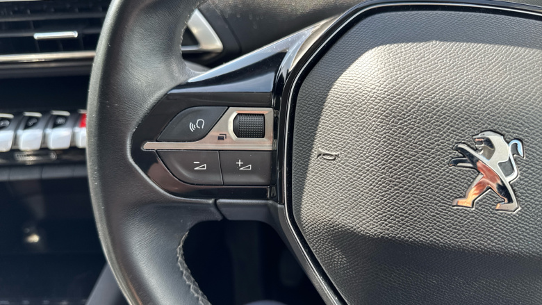 Peugeot 5008 1.5 BlueHDi Allure 5dr Diesel Estate